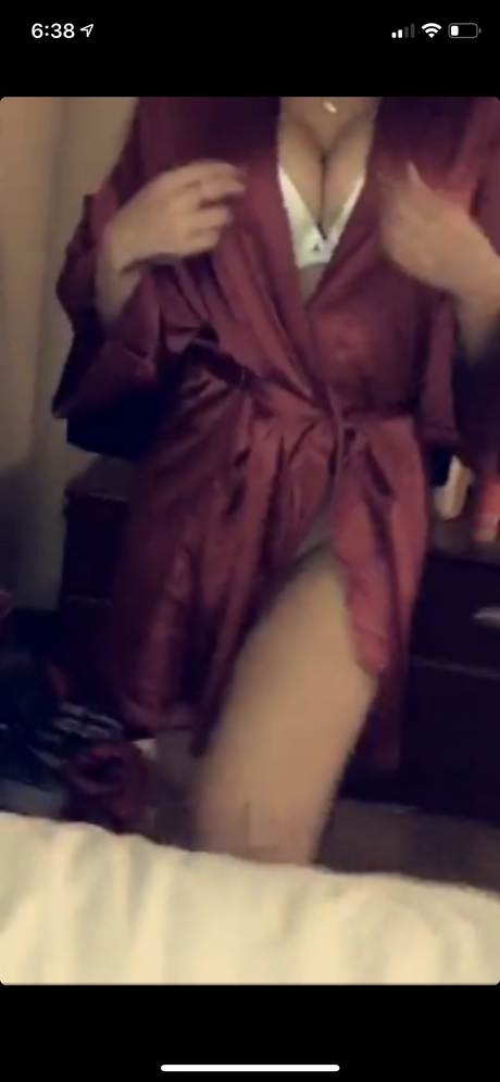 Ash Kash pornostar top bild