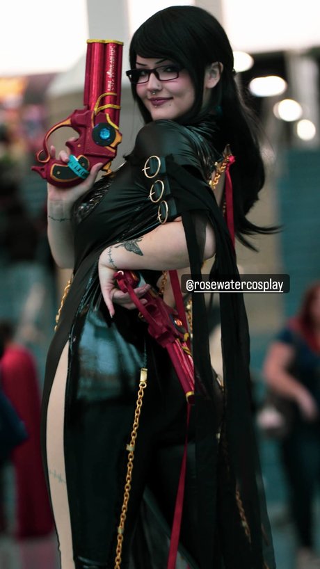 _Succubus Sushi perfekte exklusive archiv