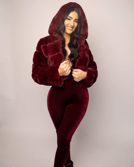 Diana Malchanovich_ pornostar schöne fotos