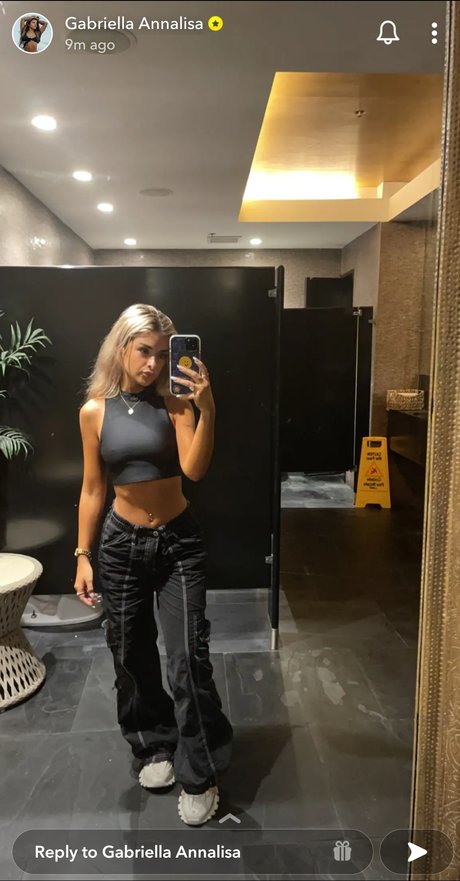 Gabriella Annalisa sexy erwachsene bilder