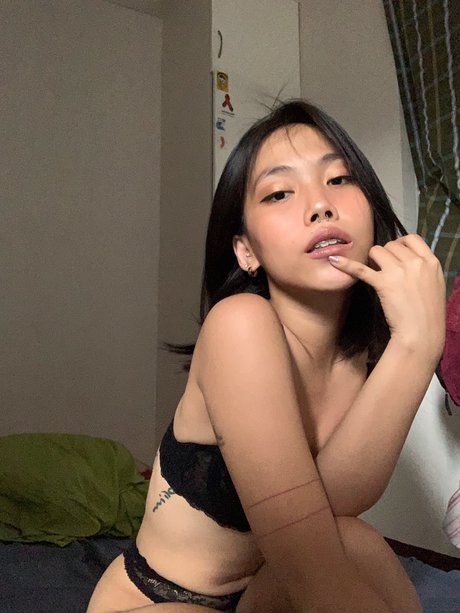 Noreen Pilotin beste sexy bilder