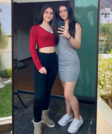 Ara y Fer sexy nette galerie