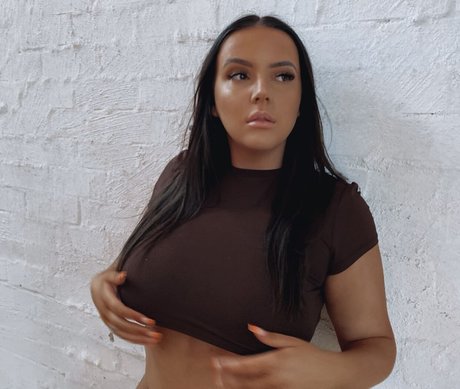 Courtney Maloney hd schöne archiv