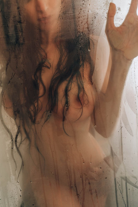 Erika Atomika_ schöne hd foto