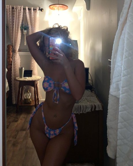 titten-selfie onlyfans exklusive foto