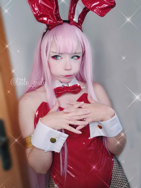 Little Giuli kostenlose pornographische bilder