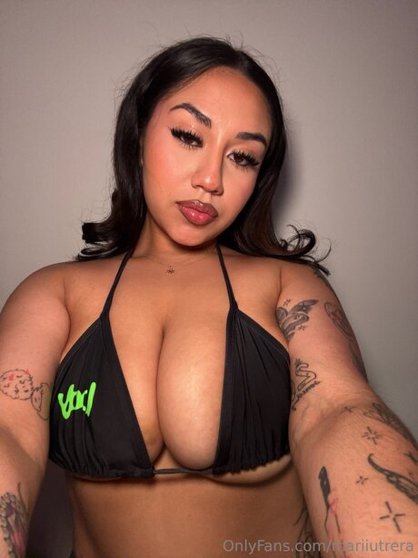 Mariiutrera kunst nackten bilder