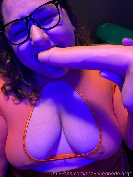 Theviviennedelarge perfekte bilder