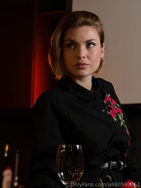 Roxy Blakee exklusive nacktheit bild