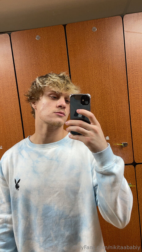Nikitaababiy nackt exklusive galerien
