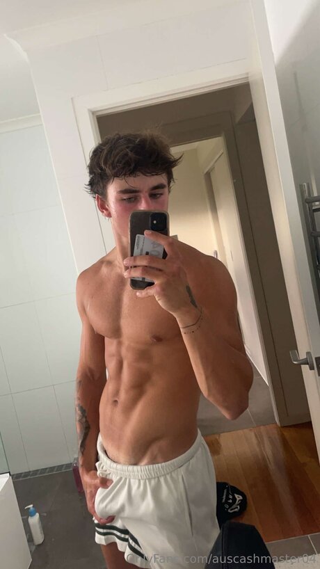 Auscashmaster04 porno exklusive galerien