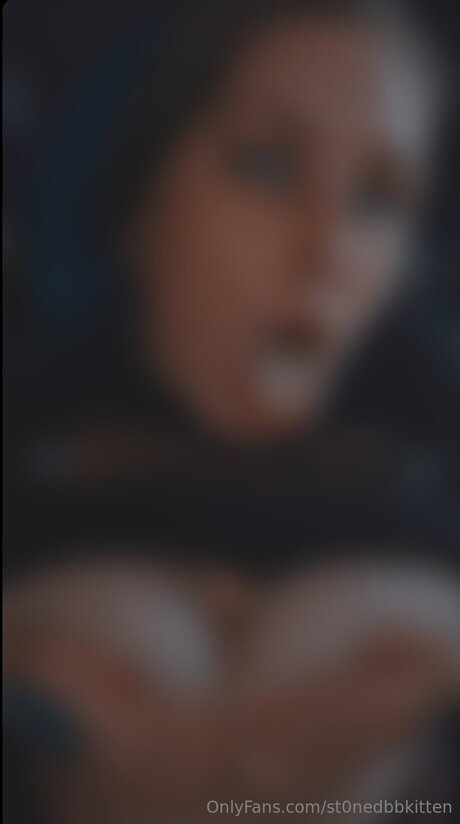 St0nedbbkitten nackt erotische foto