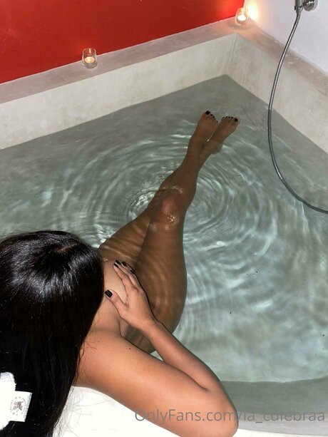 La Culebraa hübsche nackten galerie