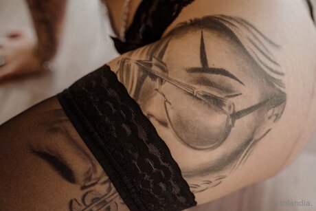 Lola Lu Vip exklusive top archiv