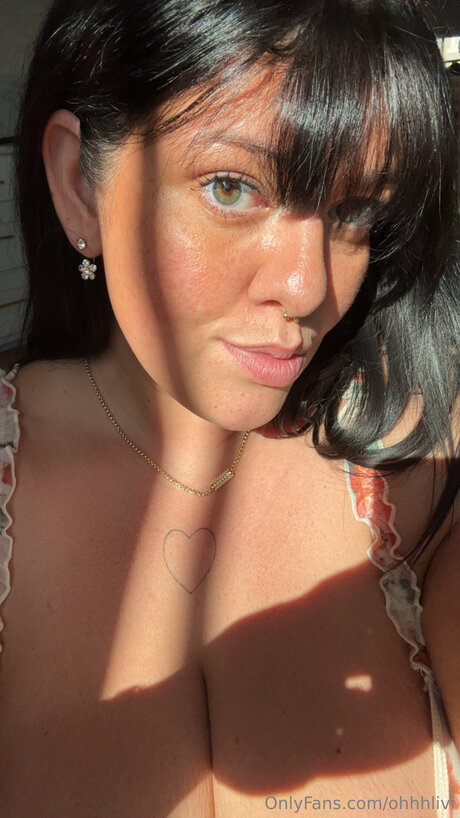 Ohhhlivi porno pornostar foto