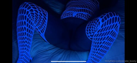 Pirate Booty porno nackten galerie