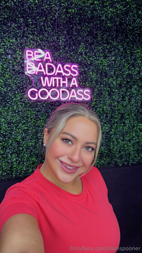 Dani Spooner schauspielerin exklusive archiv