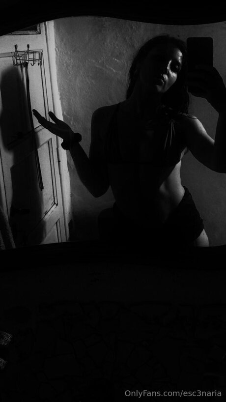 Esc3naria nackt erwachsene galerie