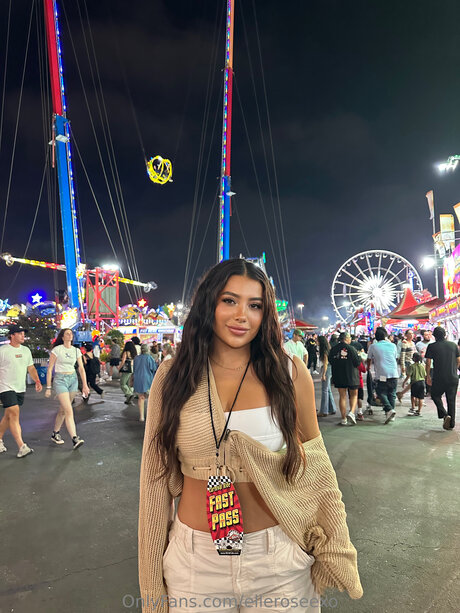 Elleluna erwachsene erotische galerie