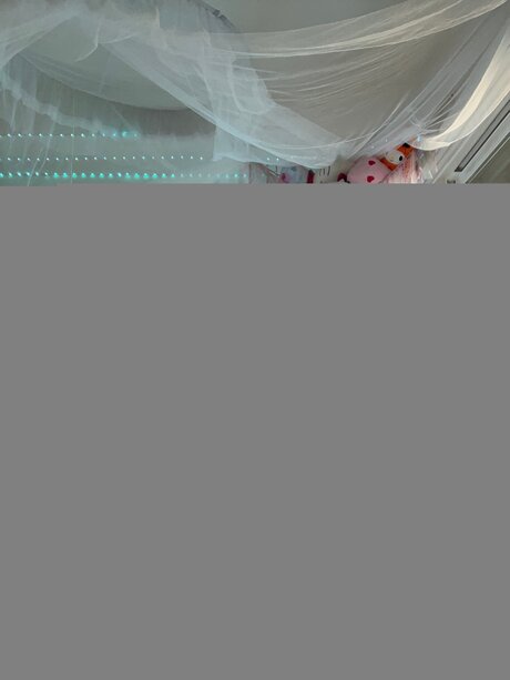 Fantomhoneyxlee nackt akt fotos