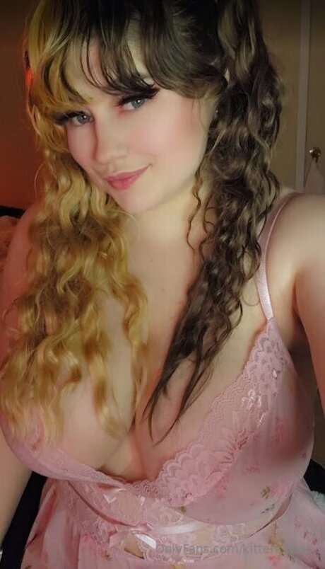 Kitten Bea0 pornostar sex galerien