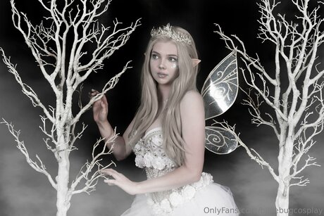 Billiebugcosplay freie nackte archiv