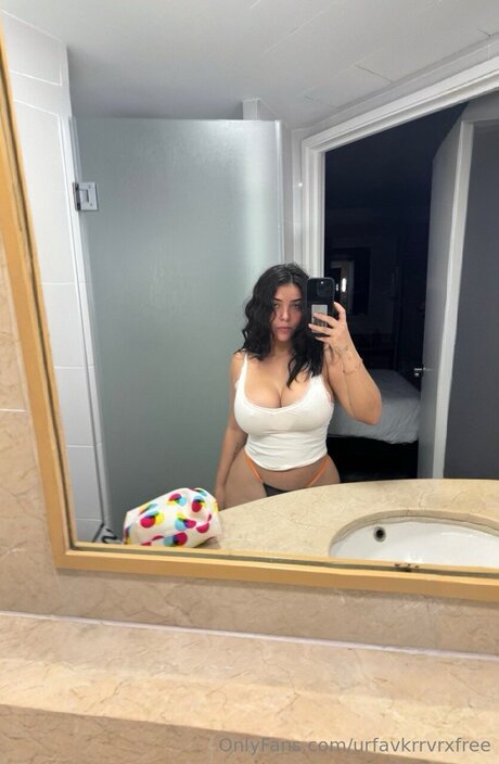 Urfavkrrvrxfree erwachsene erotische foto