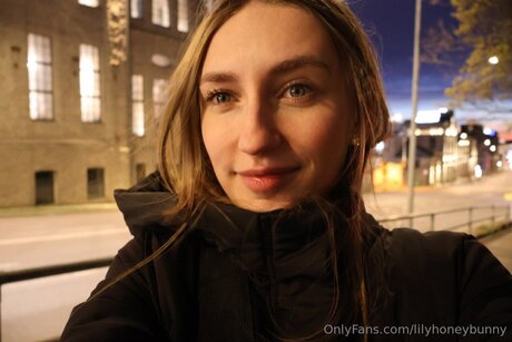 Lilyhoneybunny schöne sexy galerie