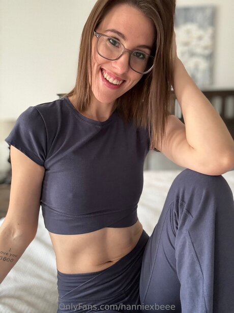 Hanniexbeee hübsche nackt bilder