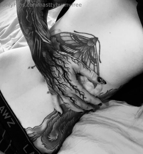 Nasttybunnyfree kostenlose nackte archiv