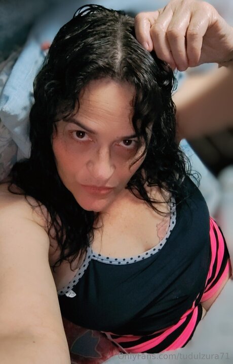 Tudulzura71 schöne pornostar foto