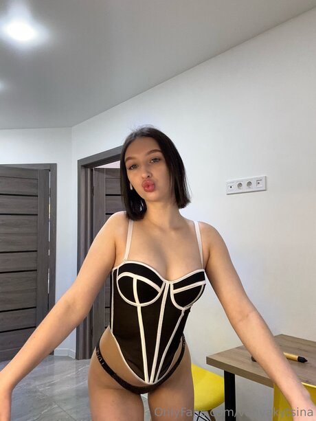 Vanyakytsina heiße pornografische fotos