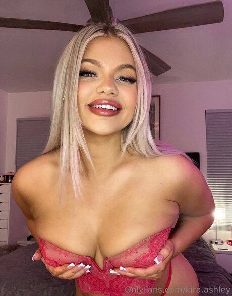 Kira Ashley kostenlose schöne galerie