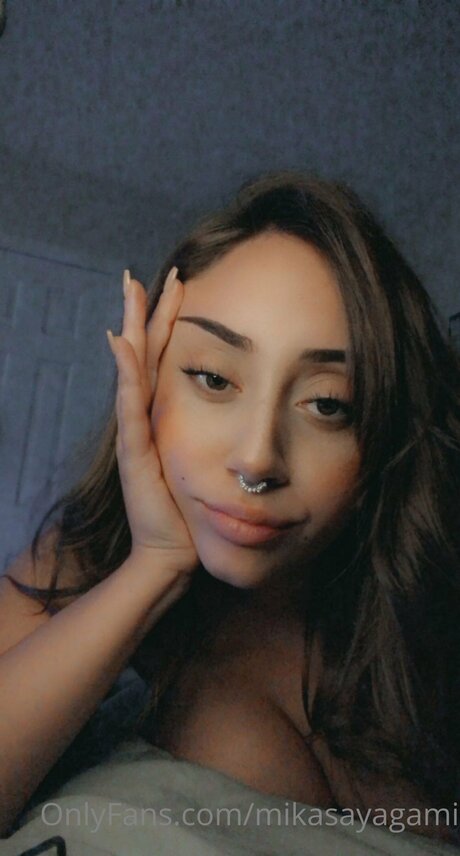 Mikasayagami schöne pornostar fotos