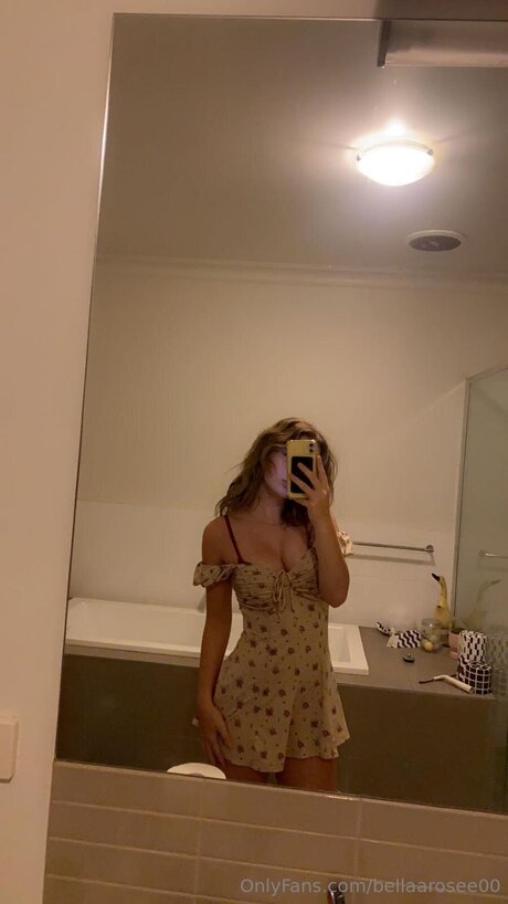 Ciaobellaaa0777 sexy akt bilder