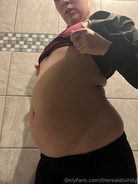 Therealdivinity sexy xxx foto