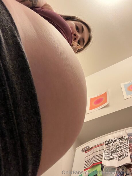 Therealdivinity exklusive schöne bild