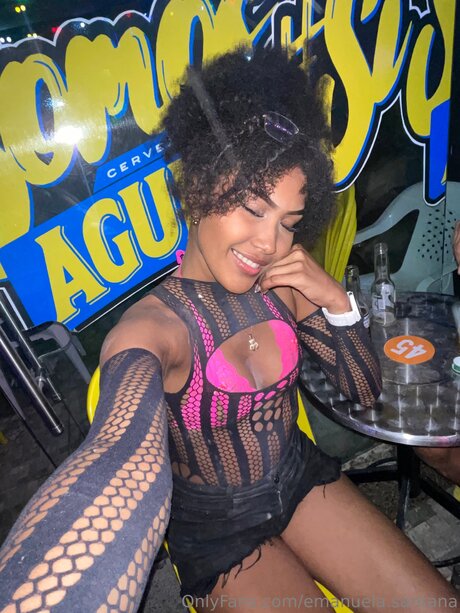 Emanuela Ebony sexy nacktheit bilder