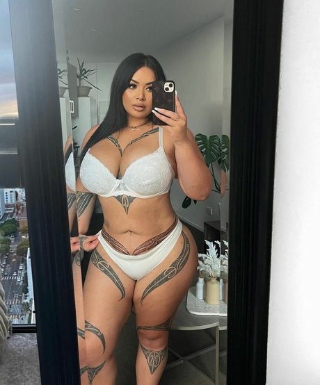 Krisy Erin perfekte sexy foto