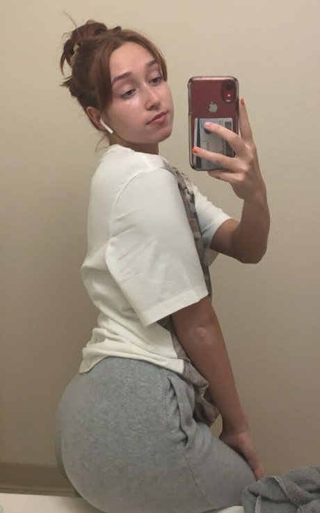 Lasmren ASMR sexy top archiv