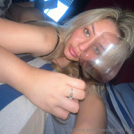 sweetzoe hot heiße erotische foto