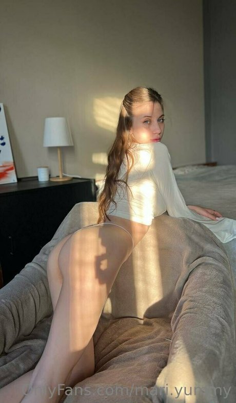 mari yummy akt pornostar archiv