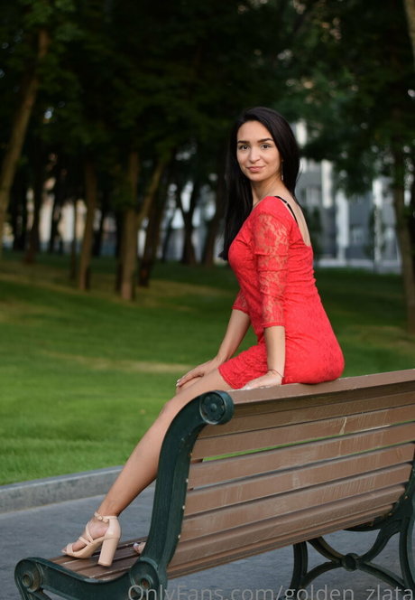 golden zlata freie akt bilder