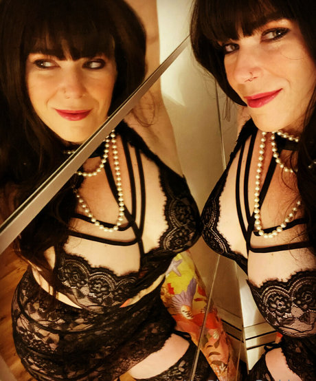 yespleasegoddessof erotische xxx galerien