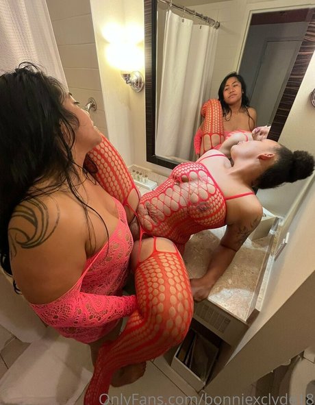 bonniexclyde18 xxx kostenlose fotos