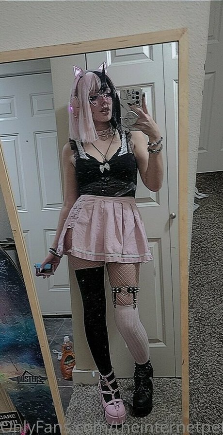 theinternetpet schauspielerin sex bilder