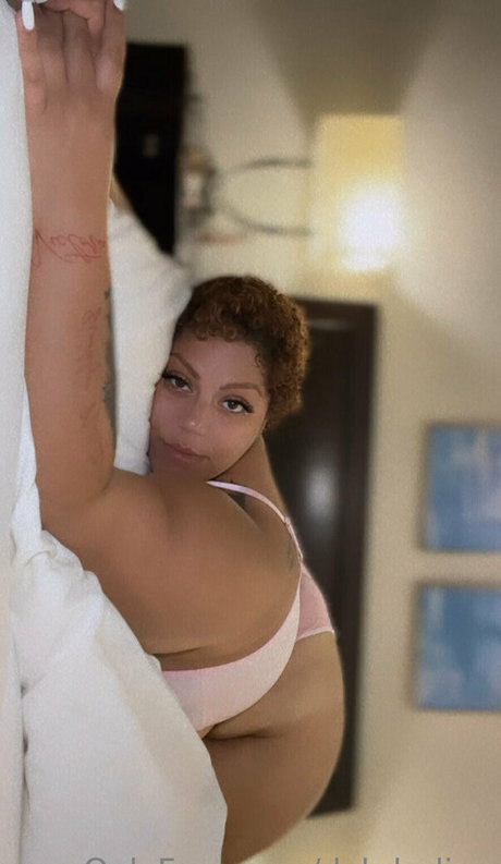 debdarling hübsche nackt archiv