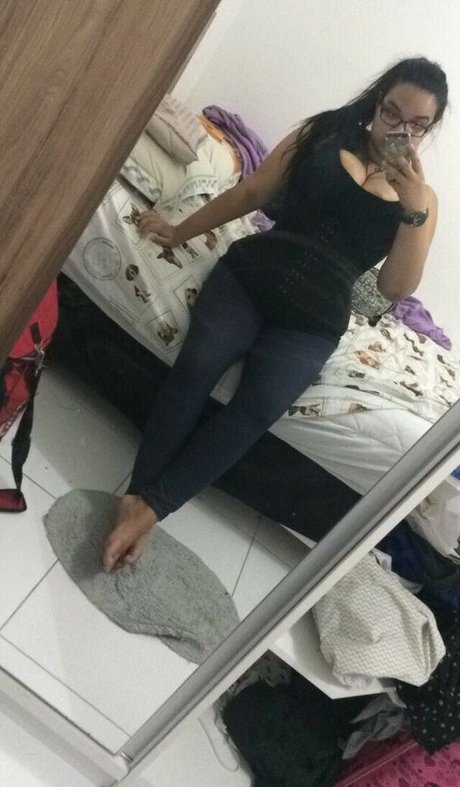 Thalia Brandao erwachsene nackten bild