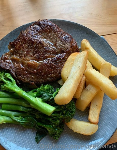 blonde junge onlyfans erotische nackte bild