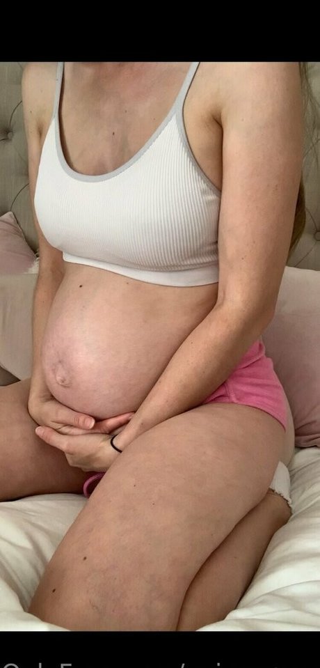 asiatische fingersatz onlyfans hübsche erwachsene foto